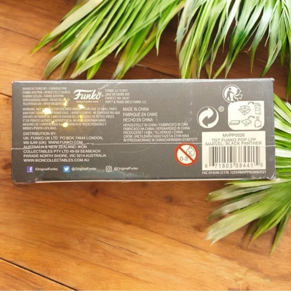 NEW Marvel Black Panther Funko Pop Enamel Pin Removable Stand Target Exclusive - Picture 3 of 4